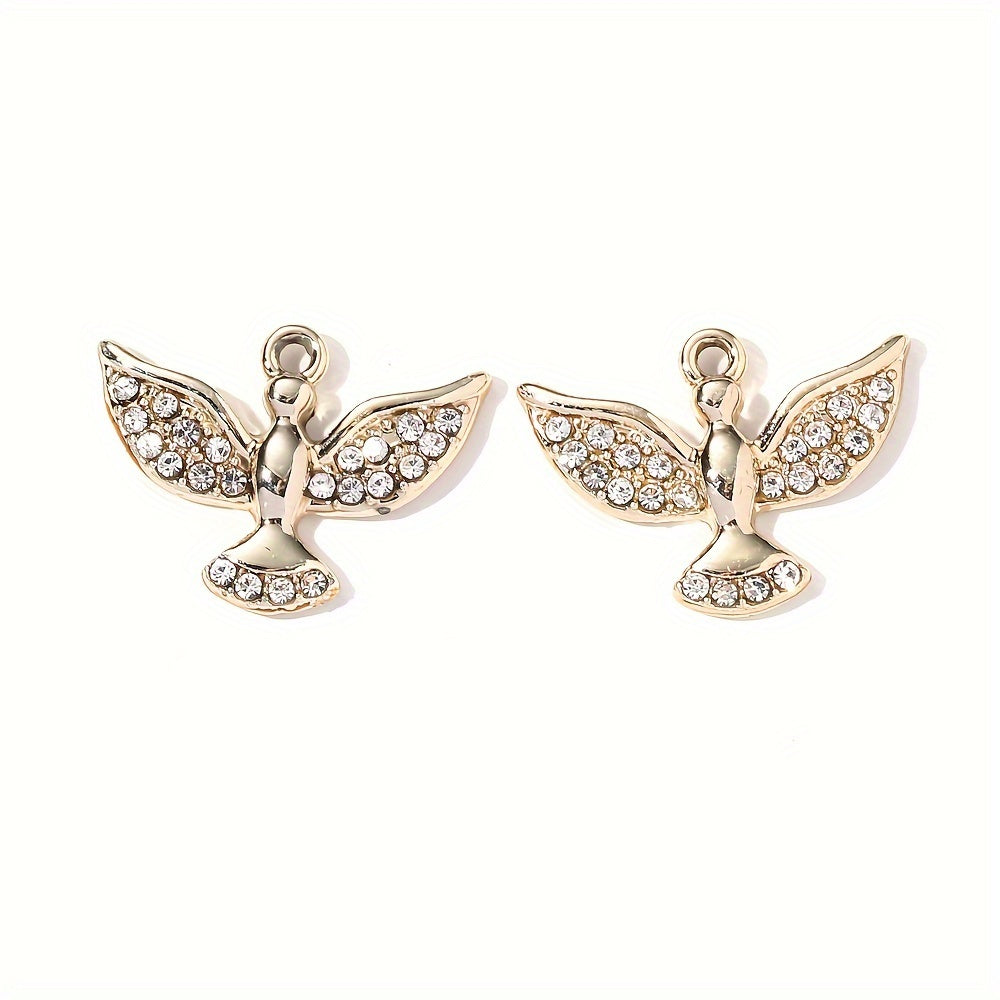 Golden Animal Alloy Pendant Set