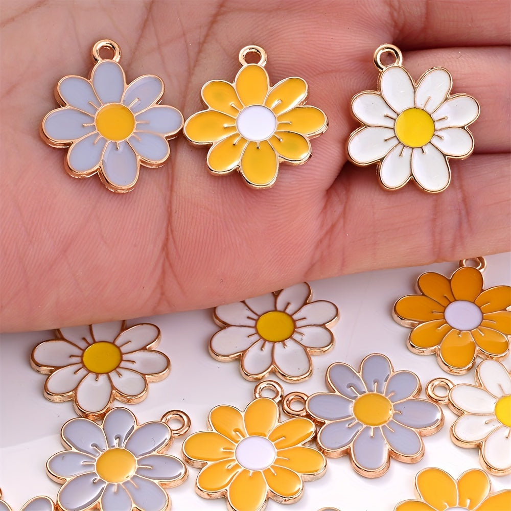 Alloy Daisy Flower Pendants