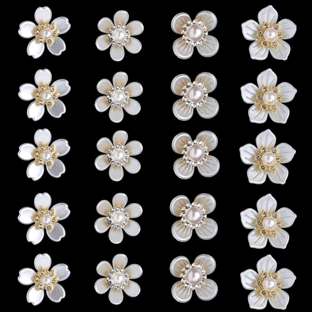 19-27 mm White Flower Acrylic Patches