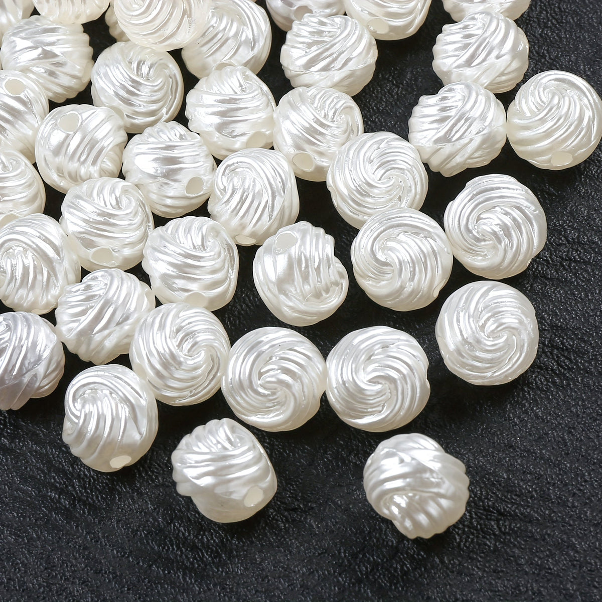 20PCS 14mm White Flower Roll Pattern Acrylic Bead Set