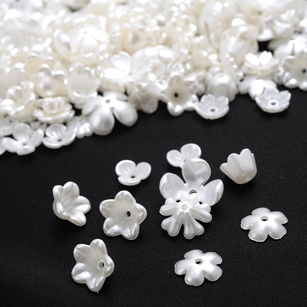 100PCS White Flower-Shaped Acrylic Bead Set