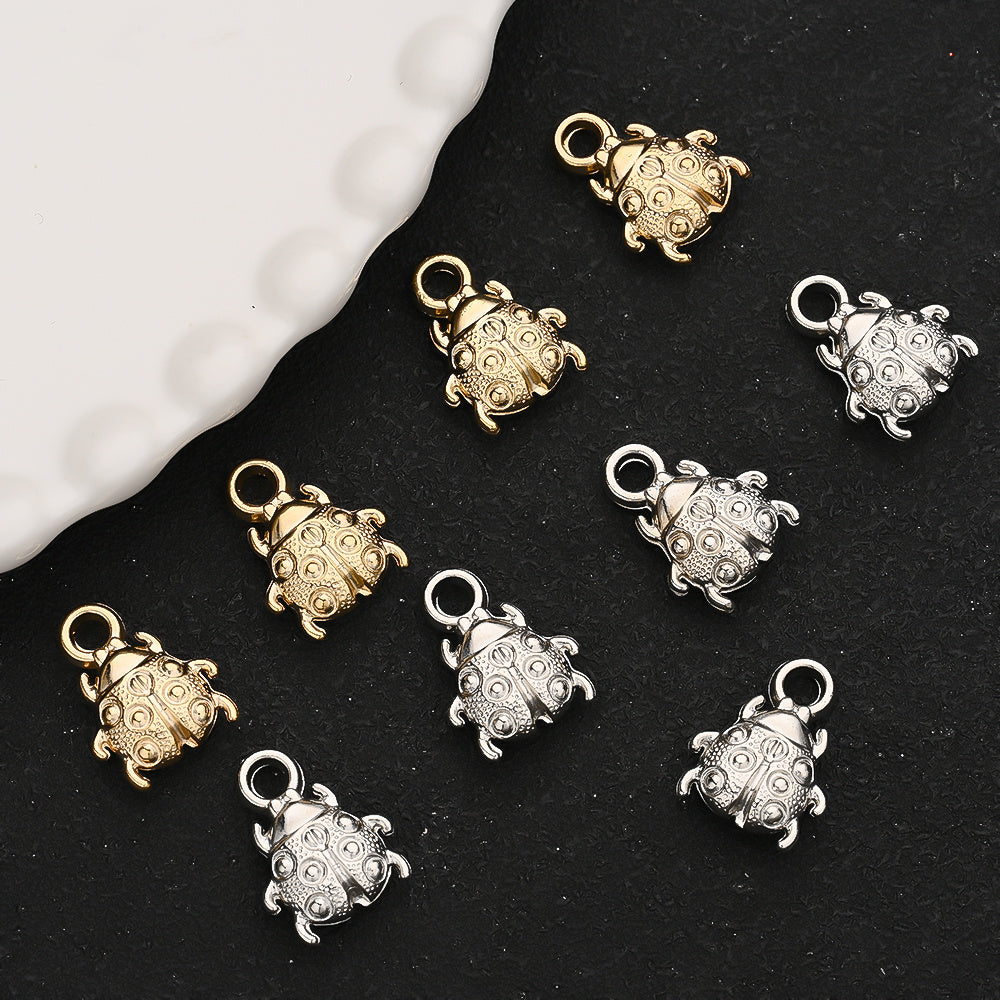 50-Piece Random CCB Plastic Beetle Pendant Charms