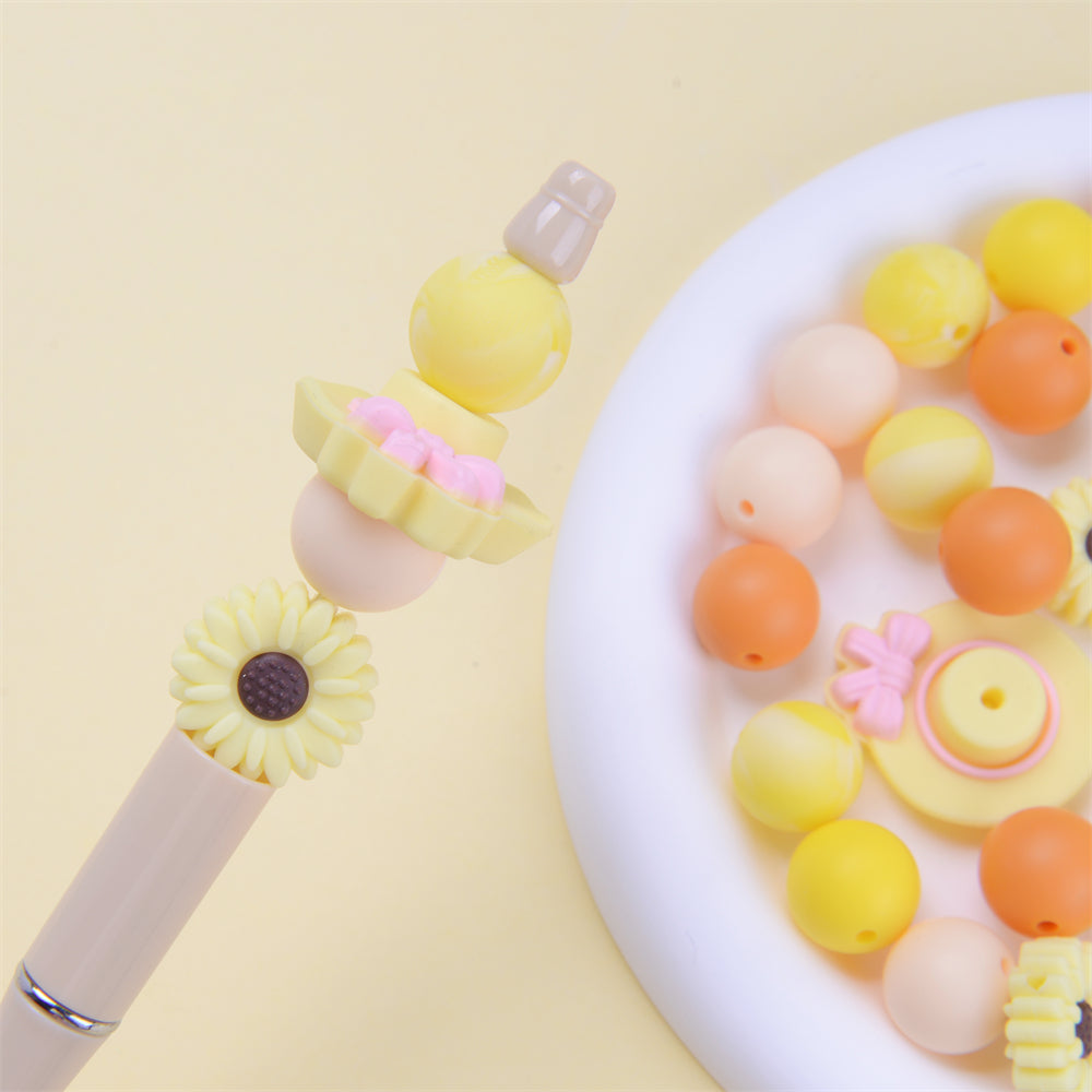 30PCS Hat & Daisy Silicone Bead Set