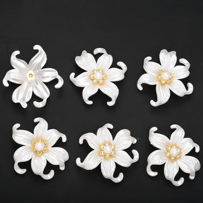 10-Piece White Acrylic Iris Flower Flatback Charms
