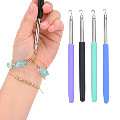 Retractable Bracelet Assist Tool