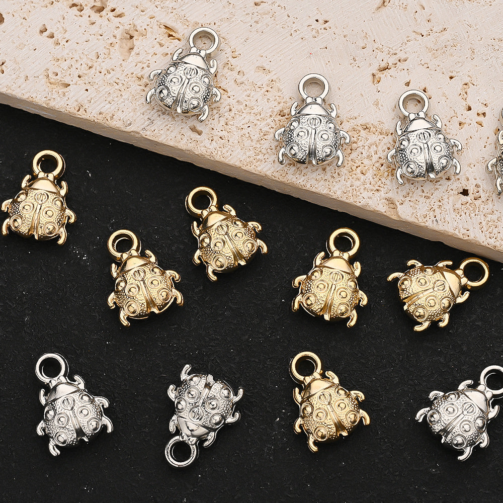 50-Piece Random CCB Plastic Beetle Pendant Charms